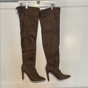 Light brown boots